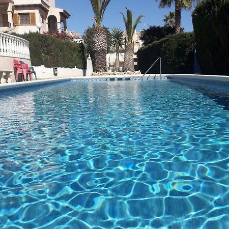 Residencia Alhambra Los Cisnes Torrevieja Eksteriør bilde